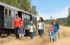 Mit Bahn und zu Fuß über den Waldviertler Semmering, © NÖVOG/Schwarz-König