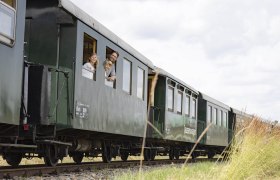 Gemütliche Zugfahrten mit der Waldviertelbahn, © NÖVOG/Schwarz-König